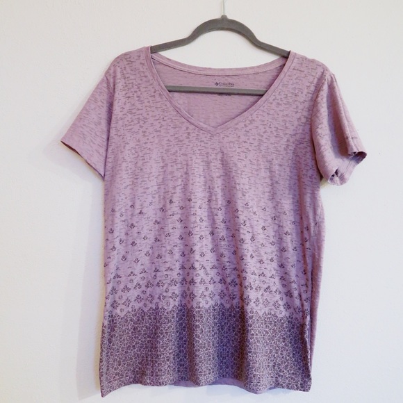 Columbia Tops - Columbia Patterned T-Shirt
